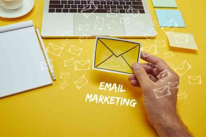 Can Email Marketing breathe life into your dying small business?