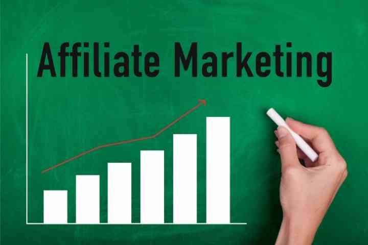 Are affiliate marketing courses worth it?